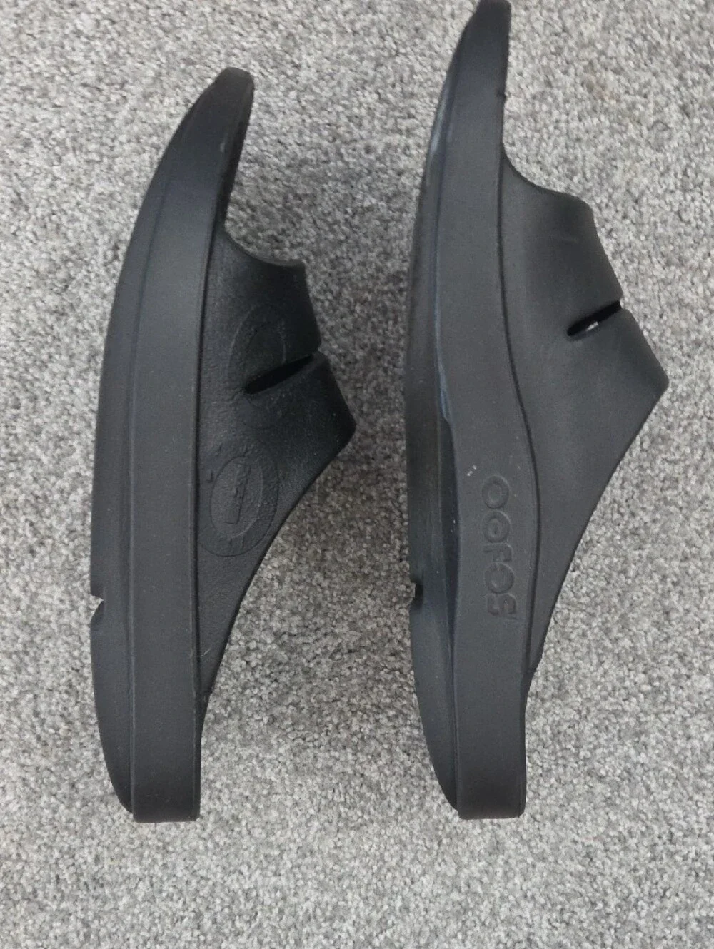 OOFOS Men's Black Slide Sandals